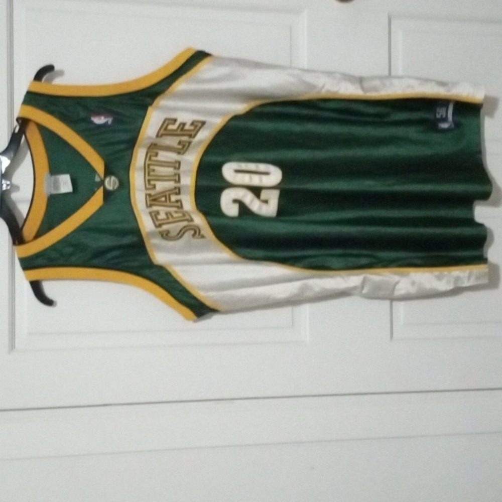 Basketball jersey